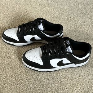 New Nike dunk low panda men’s 10.5